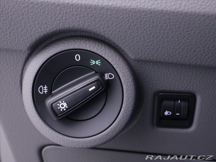 Volkswagen Transporter 2,0 TDI 110kW DR 9-Míst C 2024
