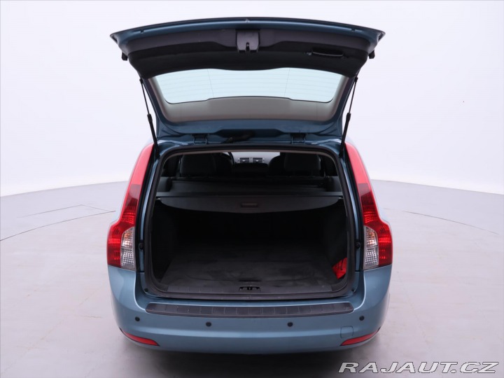 Volvo V50 1,6 D 80W Klima Xenon Taž 2010
