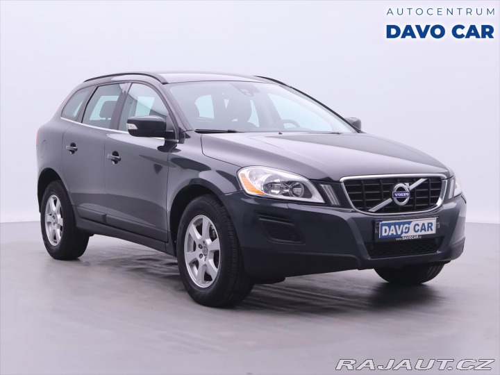 Volvo XC60 2,0 D4 120kW DrivE Moment 2010