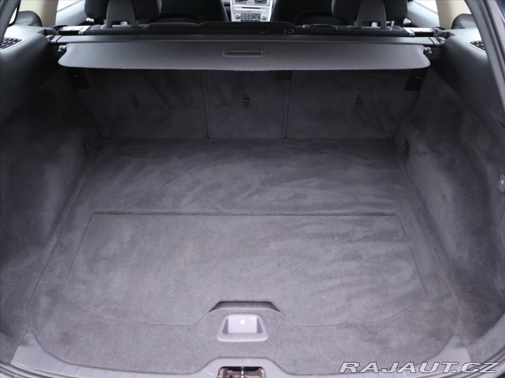 Volvo XC60 2,0 D4 120kW DrivE Moment 2010