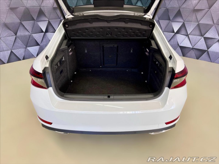 Škoda Superb 2,0 TDI 147kW DSG SPORTLI 2021