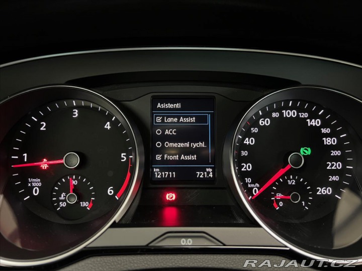 Volkswagen Passat 2,0 TDI 110KW DSG COMFORT 2022