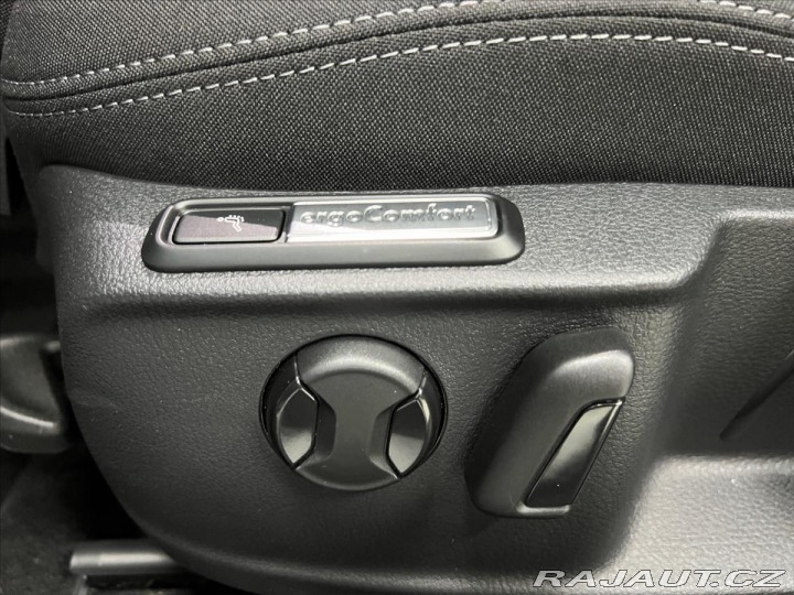 Volkswagen Passat 2,0 TDI 110KW DSG COMFORT 2022