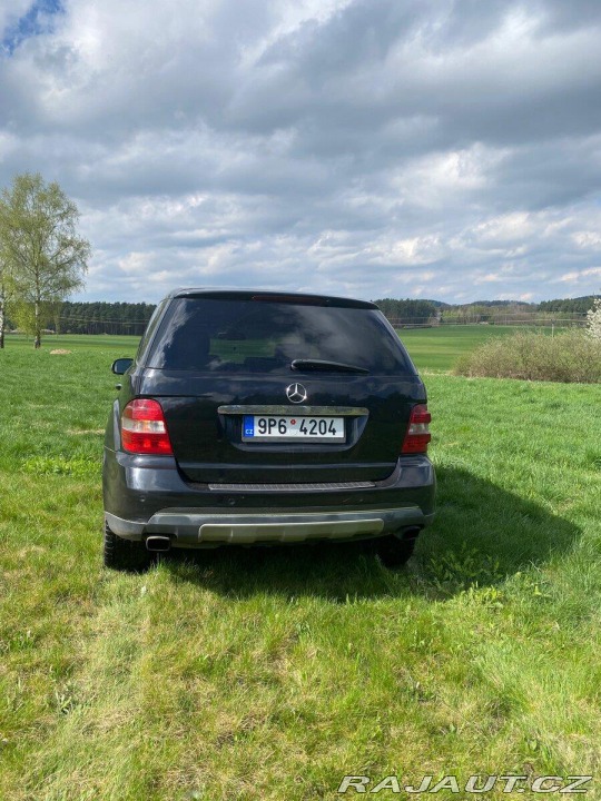Mercedes-Benz M 3,0 ML 320 CDI 2005