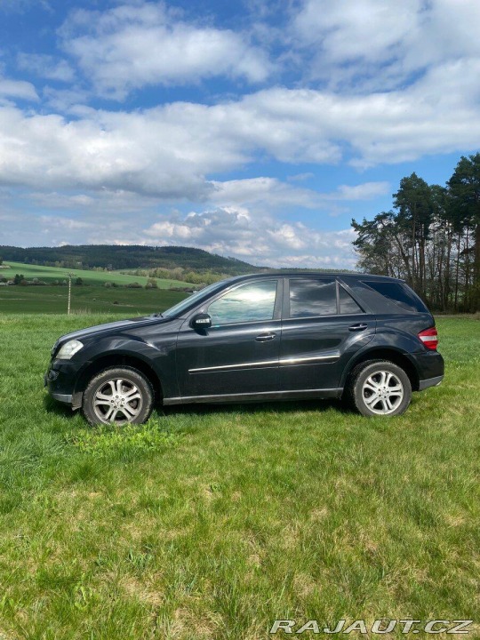 Mercedes-Benz M 3,0 ML 320 CDI 2005