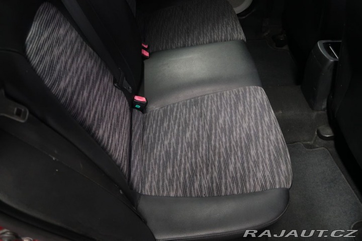 Kia Ceed 1.4i,CZ,manuál 2009