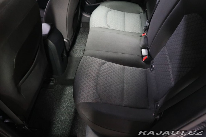 Kia Ceed 1.5T-GDi,CZ,1Maj,Manuál 2023