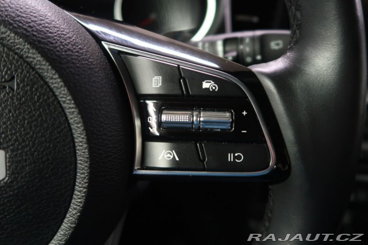 Kia Ceed 1.5T-GDi,CZ,1Maj,Manuál 2023
