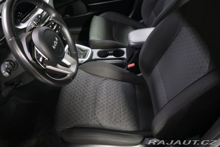 Kia Ceed 1.5T-GDi,CZ,1Maj,Manuál 2023