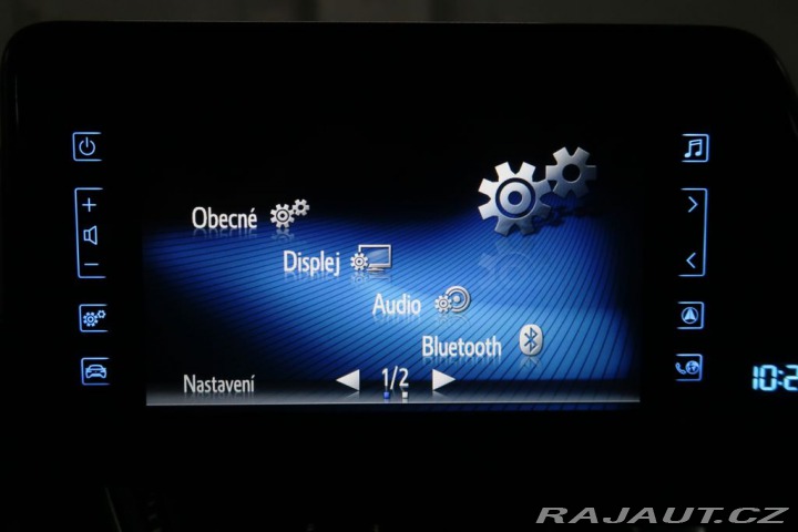 Toyota C-HR 1.8Hybrid,CZ,1Maj,Comfort 2019