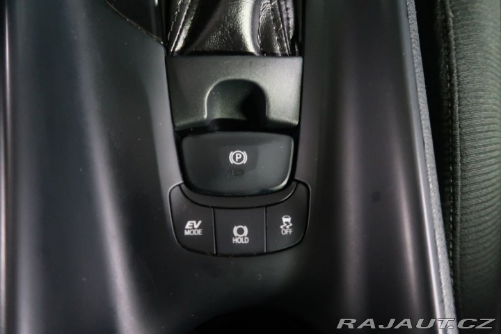Toyota C-HR 1.8Hybrid,CZ,1Maj,Comfort 2019