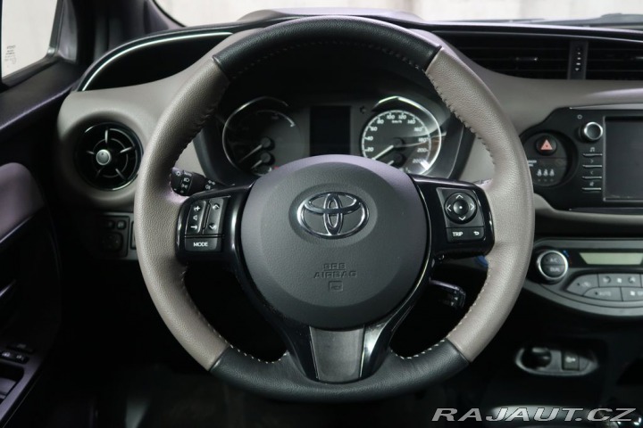 Toyota Yaris 1.5Hybrid,CZ,1Maj,Selecti 2018