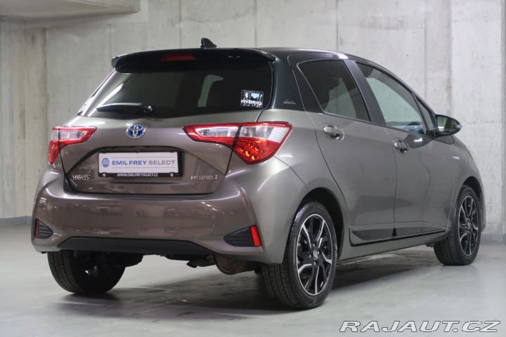 Toyota Yaris 1.5Hybrid,CZ,1Maj,Selecti 2018
