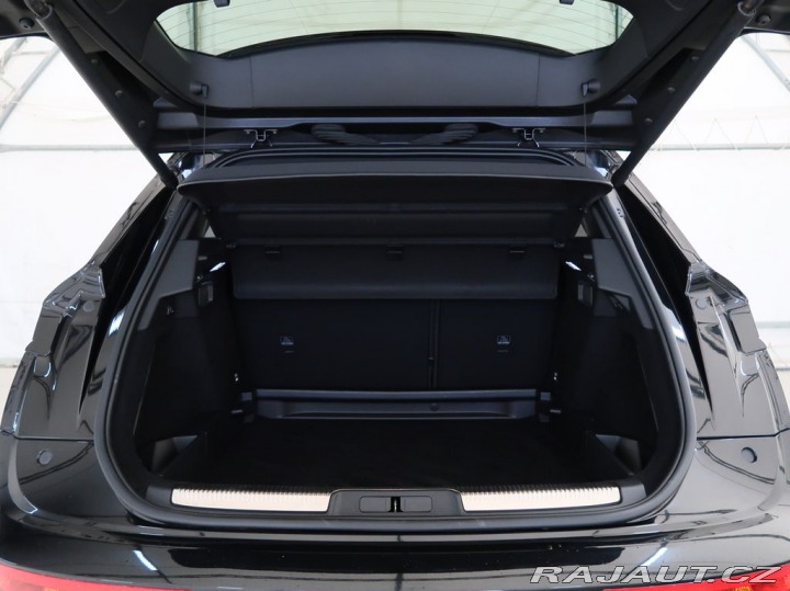 Ostatní značky Ostatní modely DS Automobiles DS7 Crossback 1.5BlueHDi,CZ,1Maj,RIVOLI 2023