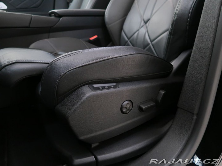 Ostatní značky Ostatní modely DS Automobiles DS7 Crossback 1.5BlueHDi,CZ,1Maj,RIVOLI 2023