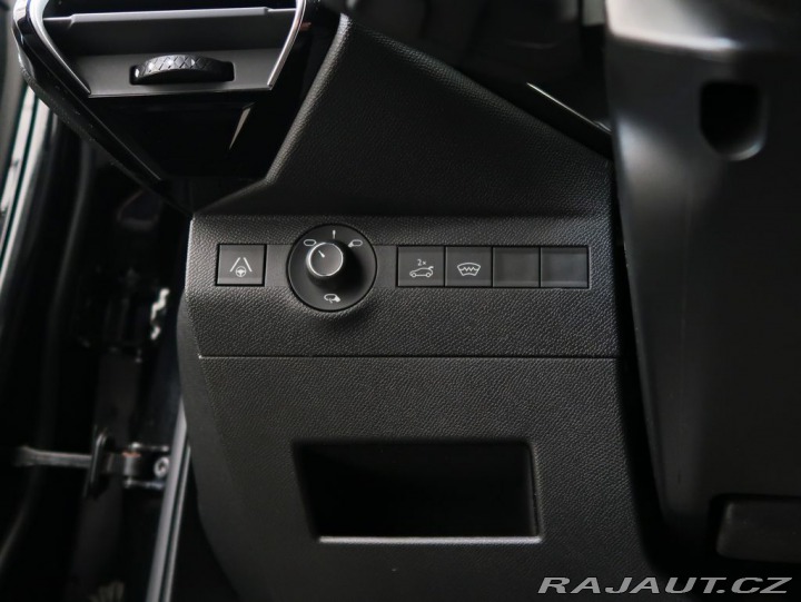Ostatní značky Ostatní modely DS Automobiles DS7 Crossback 1.5BlueHDi,CZ,1Maj,RIVOLI 2023