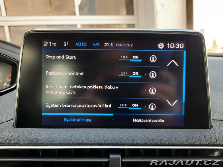 Peugeot 3008 ACTIVE PACK 1,2PT 130k EA 2024