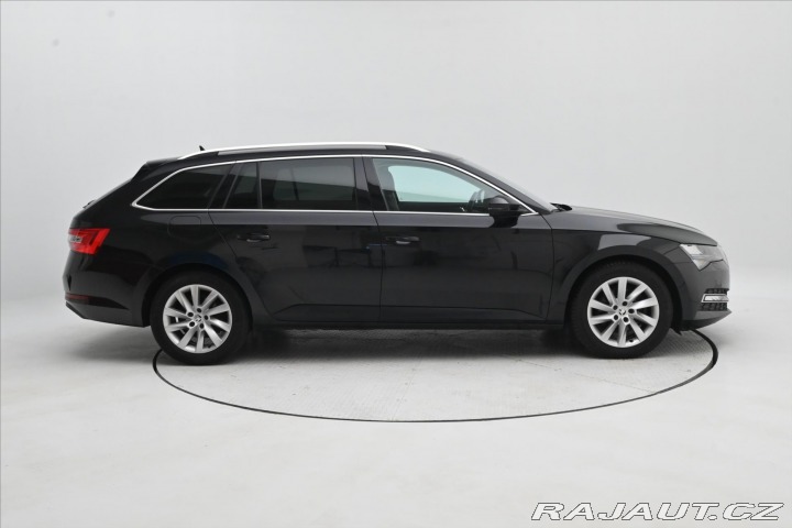 Škoda Superb 2,0 TDI 110 kW DSG Style 2022