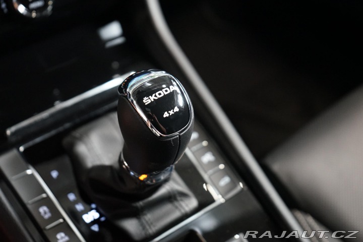 Škoda Superb TDI 4X4 147kW L&K Nez 2023
