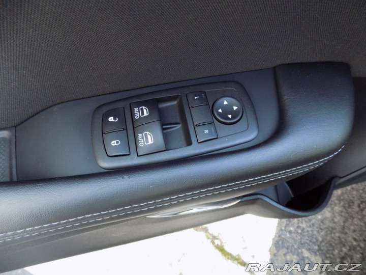 Dodge Challenger 5.7HEMI/R-T/AT/LED/DPH/ 2022