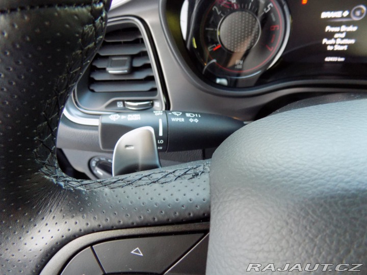 Dodge Challenger 5.7HEMI/R-T/AT/LED/DPH/ 2022