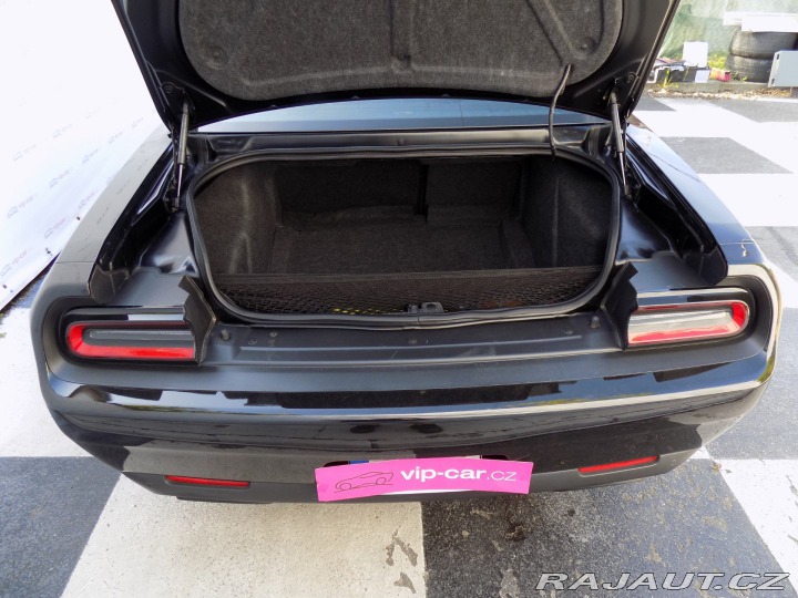 Dodge Challenger 5.7HEMI/R-T/AT/LED/DPH/ 2022