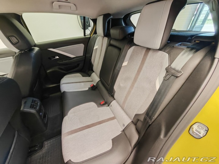 Opel Astra 1,2T , 96kw 2022