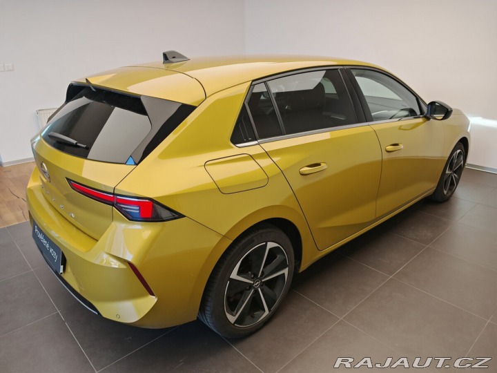 Opel Astra 1,2T , 96kw 2022