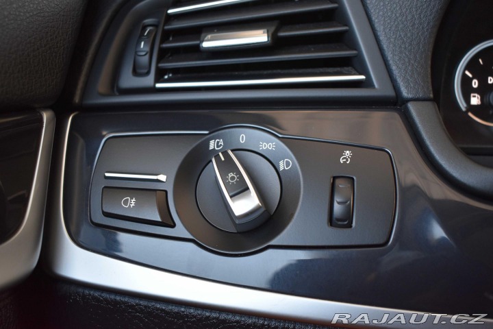 BMW 5 525d xDrive *TAŽNÉ*KAMERA 2016