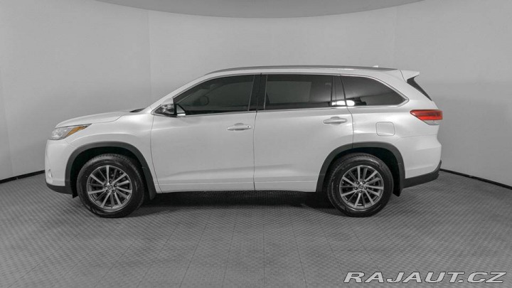 Toyota Highlander XLE AWD 3.5V6 2018