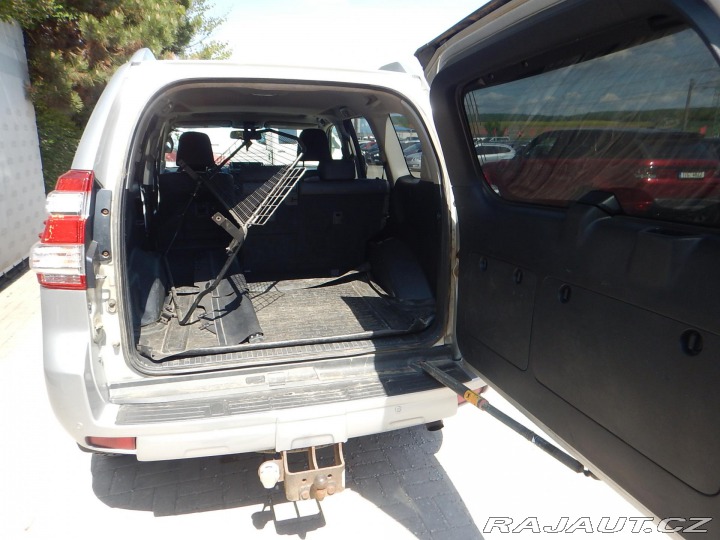 Toyota Land Cruiser 150 3.0 D-4D, AUTOMAT, TA 2014