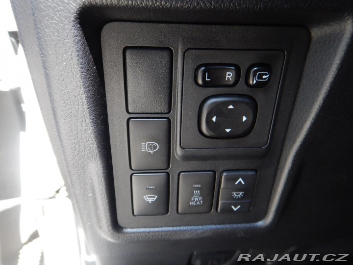 Toyota Land Cruiser 150 3.0 D-4D, AUTOMAT, TA 2014