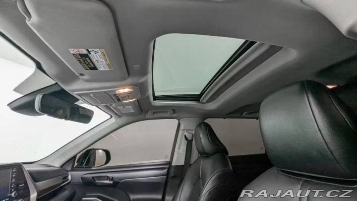 Toyota Highlander XLE AWD 3.5V6 2021