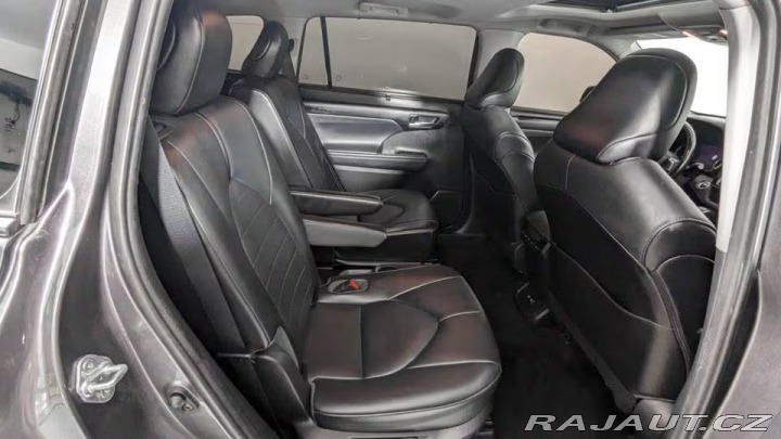 Toyota Highlander XLE AWD 3.5V6 2021