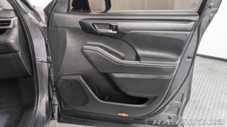 Toyota Highlander XLE AWD 3.5V6 2021