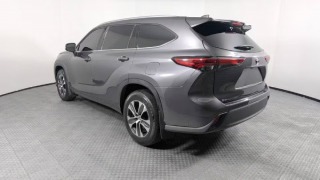 Toyota Highlander XLE AWD 3.5V6 2021