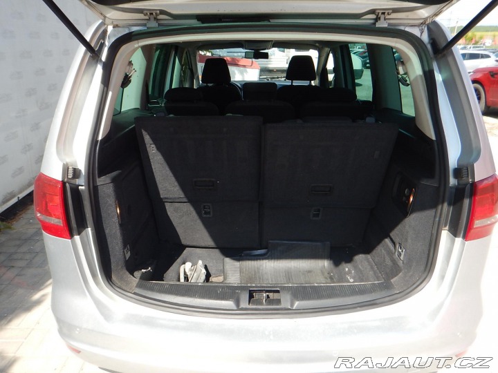 Volkswagen Sharan 2.0 TDI, DSG, 7 MÍST 2011