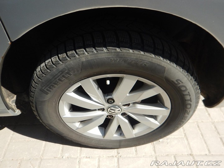 Volkswagen Sharan 2.0 TDI, DSG, 7 MÍST 2011