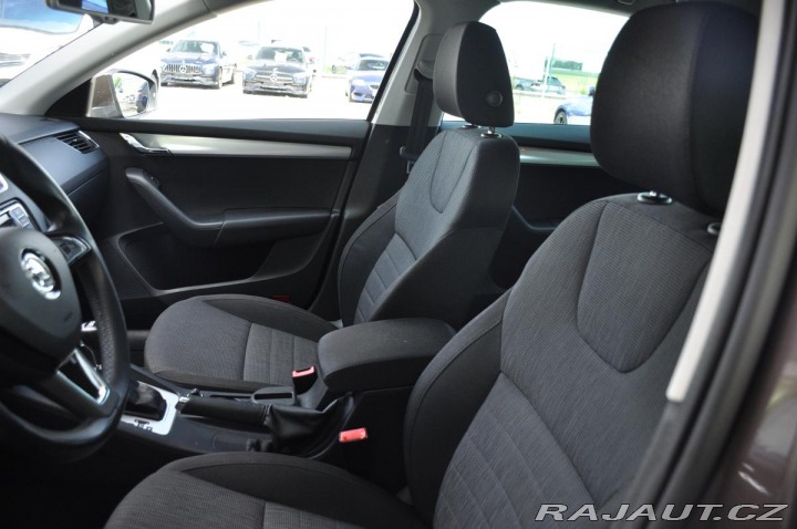 Škoda Octavia 2,0TDI STYLE DSG ACC NAVI 2013