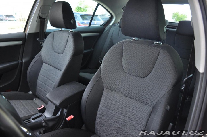 Škoda Octavia 2,0TDI STYLE DSG ACC NAVI 2013