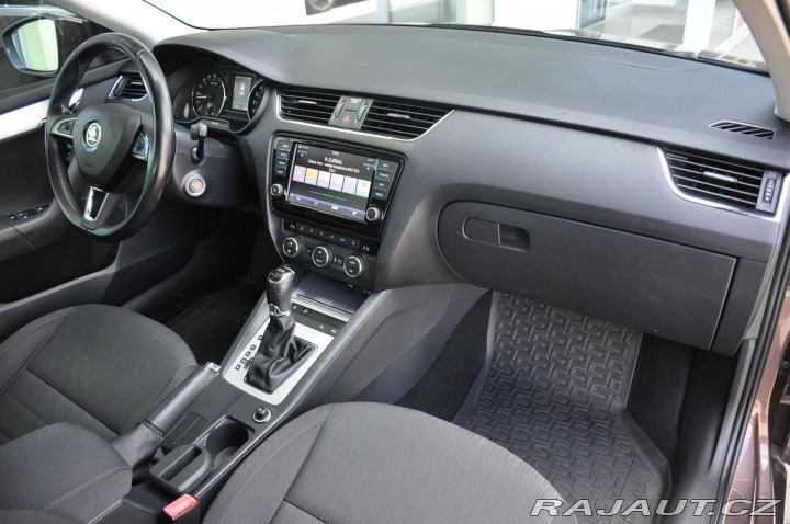 Škoda Octavia 2,0TDI STYLE DSG ACC NAVI 2013