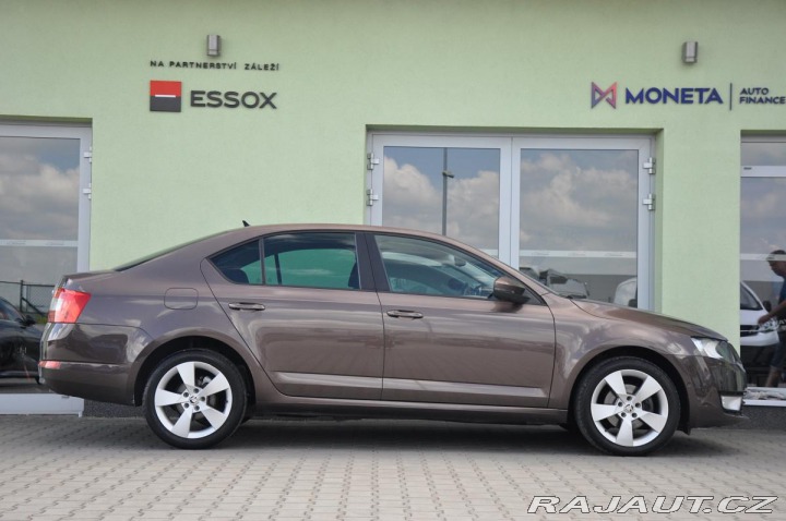 Škoda Octavia 2,0TDI STYLE DSG ACC NAVI 2013