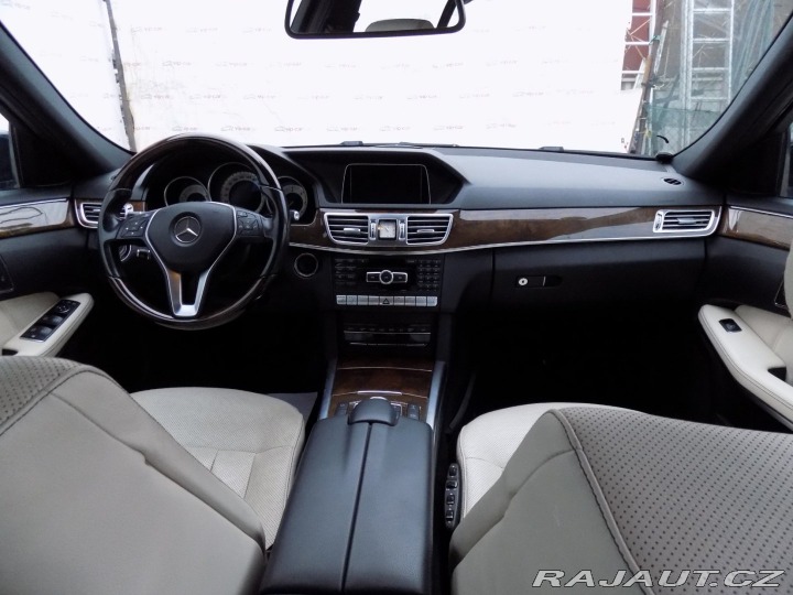 Mercedes-Benz E 350d/4-M/Full-LED/PANO/ 2014