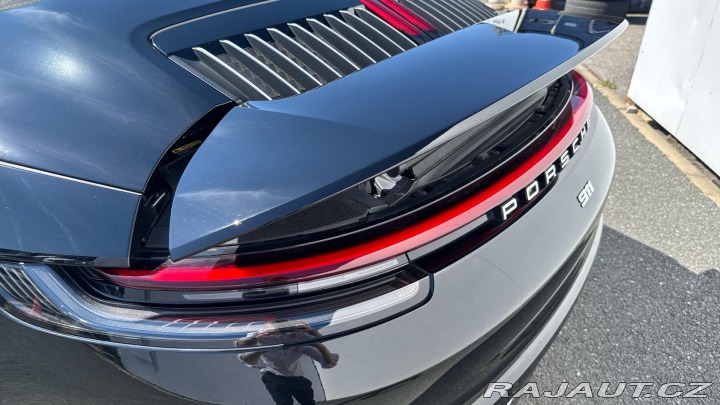 Porsche 911 Carrera 4 Cabriolet 2020
