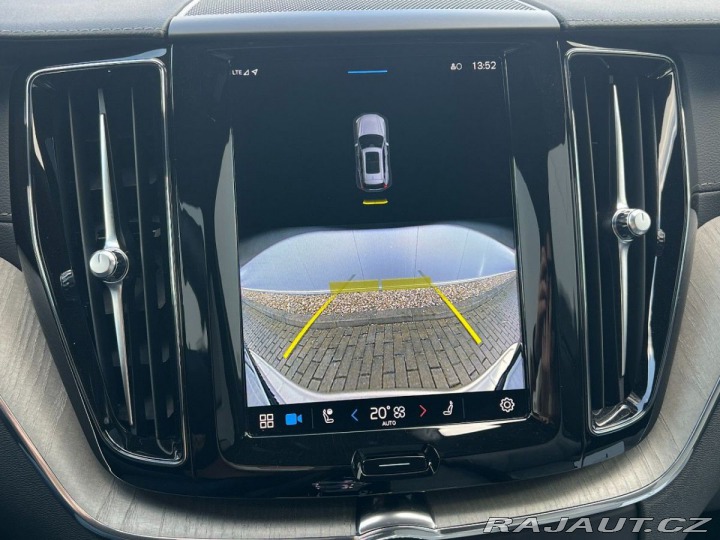 Volvo XC60 2022