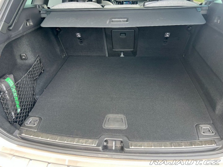 Volvo XC60 2022