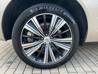 Volvo XC60  2022