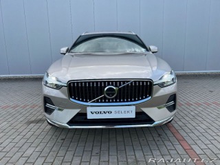 Volvo XC60  2022