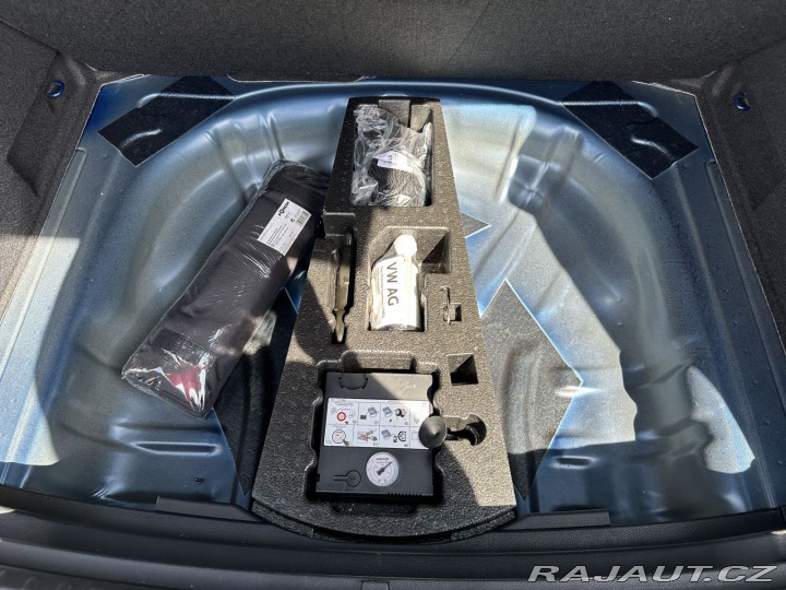 Škoda Karoq 1,0TSI 85kW DRIVE LED TAŽ 2020