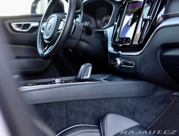 Volvo XC60 T8 Polestar Engineered * 2022